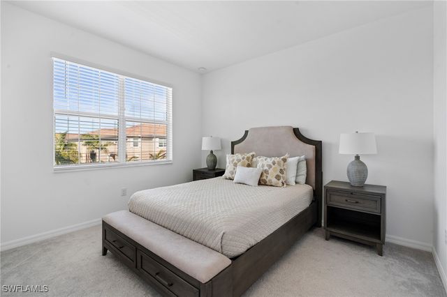 2850 Blossom WAY, Naples, FL 34120