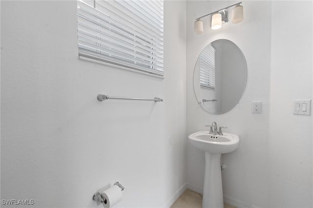 2850 Blossom WAY, Naples, FL 34120