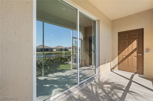 2850 Blossom WAY, Naples, FL 34120