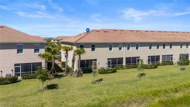 2850 Blossom WAY, Naples, FL 34120