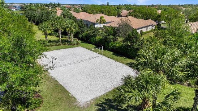 2850 Blossom WAY, Naples, FL 34120