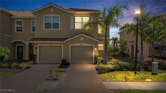 2850 Blossom WAY, Naples, FL 34120