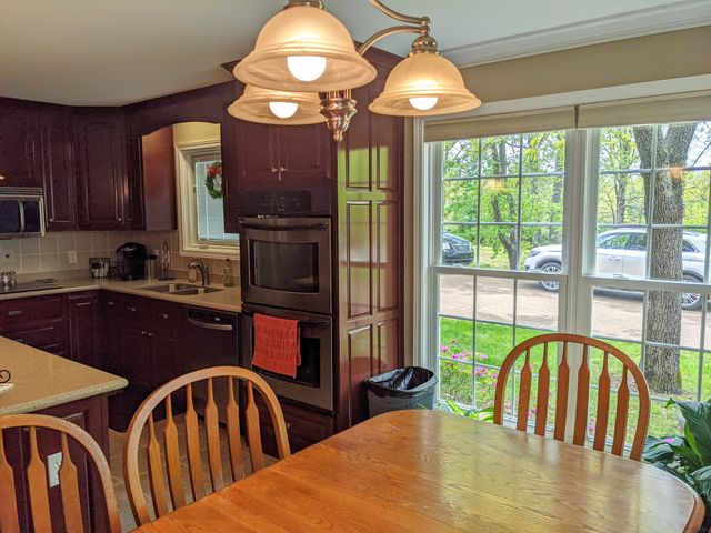 93 Tamatha Dr, Paris, TN 38242