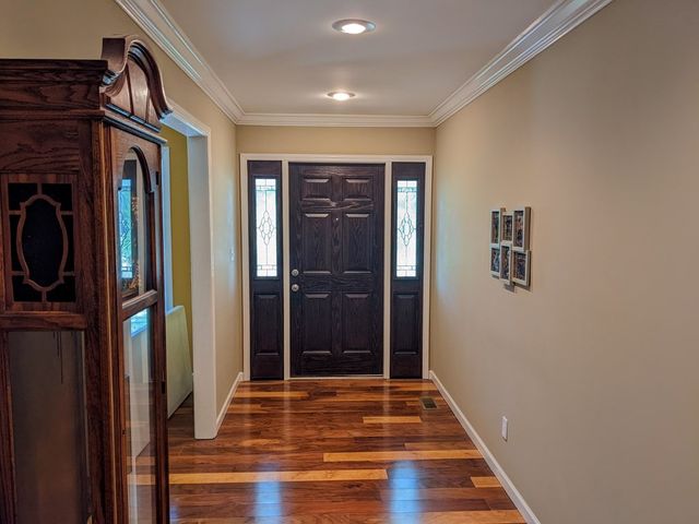 93 Tamatha Dr, Paris, TN 38242