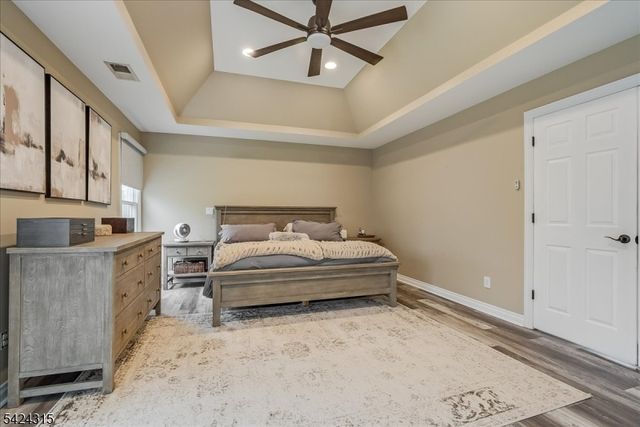 91 Ridge Rd, Jefferson Twp., NJ 07438