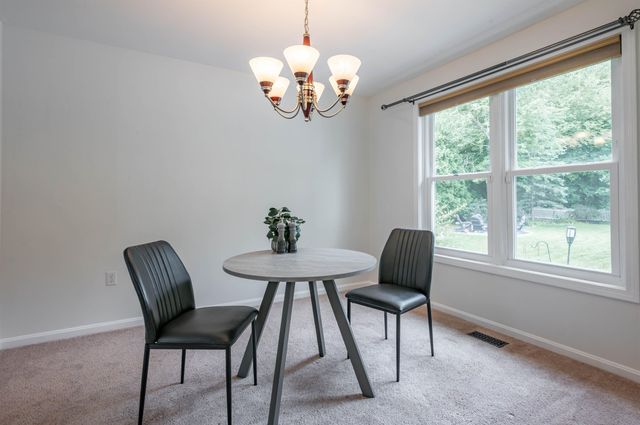 3 Drake Lane, Merrimack, NH 03054