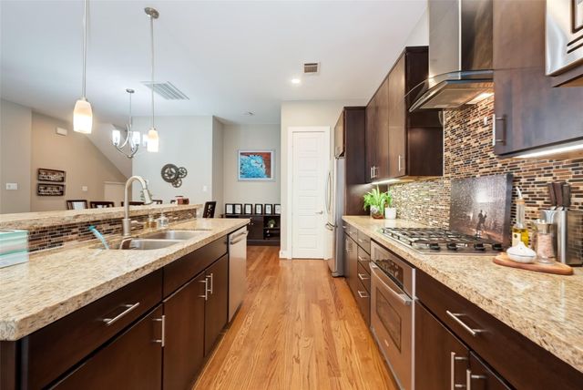1537 Malone Street, Houston, TX 77007
