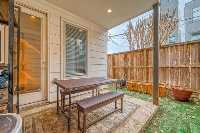 1537 Malone Street, Houston, TX 77007
