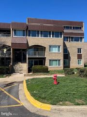 448 GIRARD ST #328, Gaithersburg, MD 20877