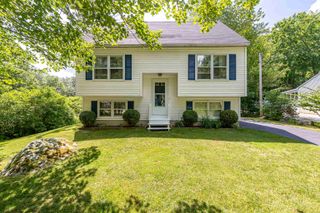112 Morse Road, Manchester, NH 03104