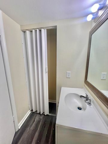 1500 N Congress Avenue A308, West Palm Beach, FL 33401