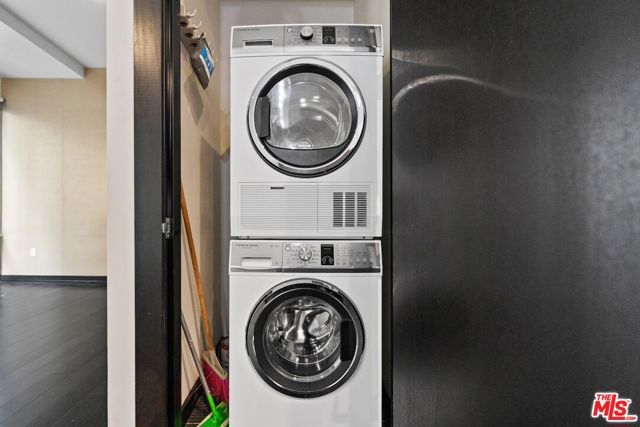 655 S Hope Street 1006, Los Angeles, CA 90017