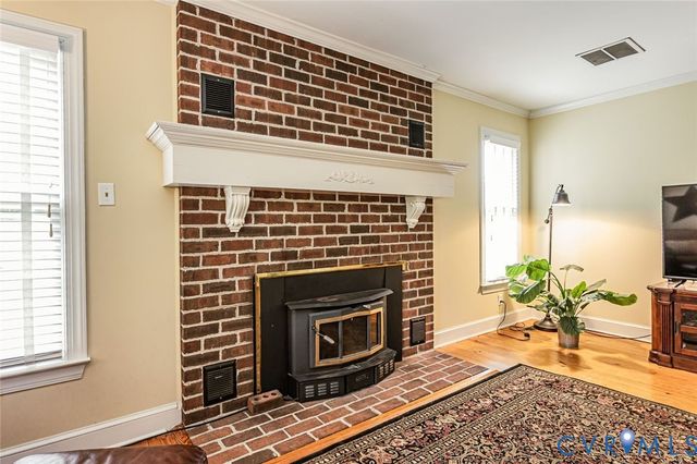 7300 Old Roxbury Rd, Quinton, VA 23141