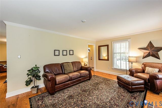 7300 Old Roxbury Rd, Quinton, VA 23141