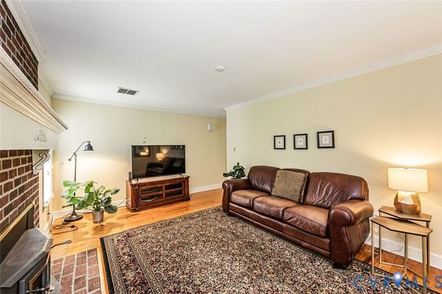7300 Old Roxbury Rd, Quinton, VA 23141