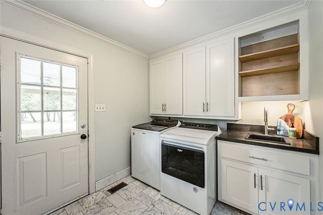 7300 Old Roxbury Rd, Quinton, VA 23141
