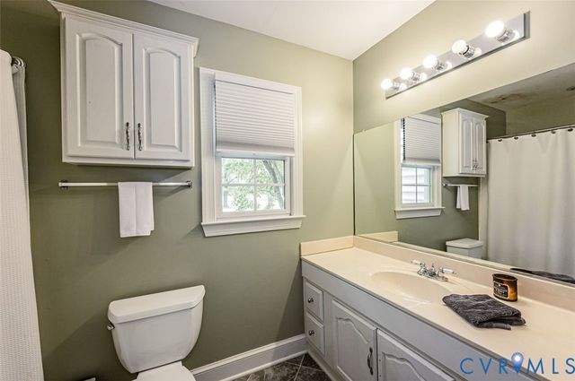 7300 Old Roxbury Rd, Quinton, VA 23141