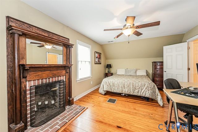7300 Old Roxbury Rd, Quinton, VA 23141