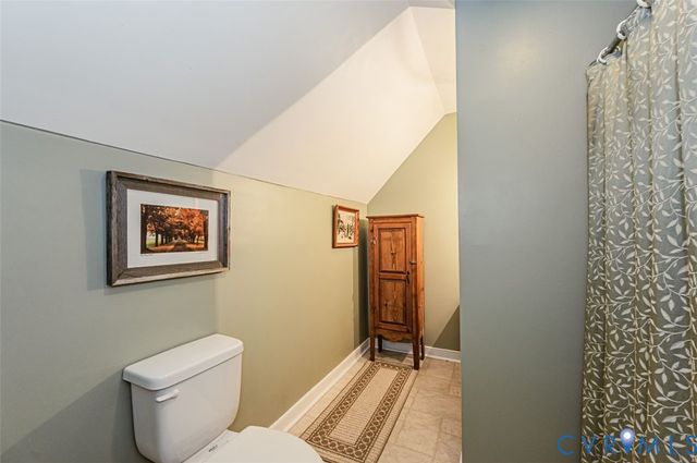 7300 Old Roxbury Rd, Quinton, VA 23141