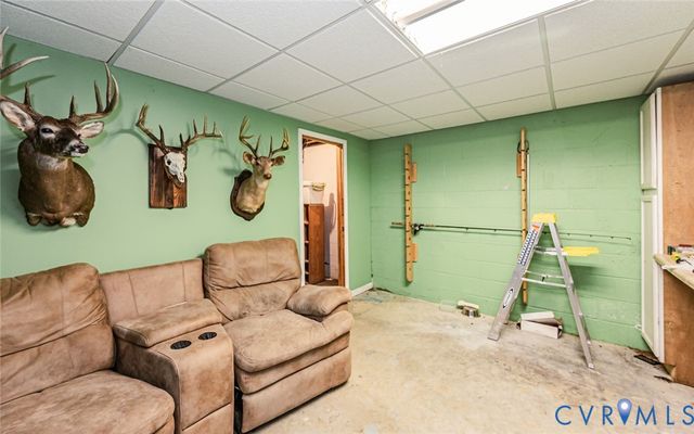 7300 Old Roxbury Rd, Quinton, VA 23141