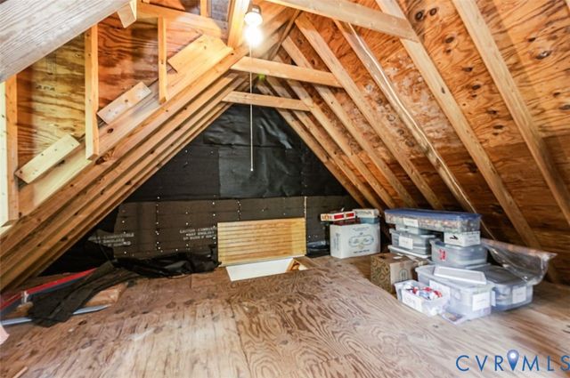 7300 Old Roxbury Rd, Quinton, VA 23141