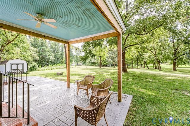 7300 Old Roxbury Rd, Quinton, VA 23141