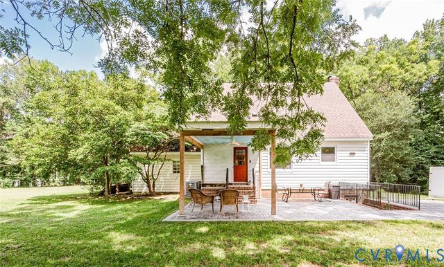 7300 Old Roxbury Rd, Quinton, VA 23141