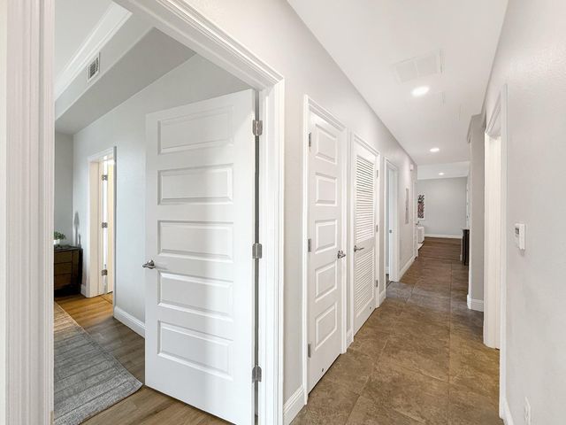 538 S Mathilda Avenue 301, Sunnyvale, CA 94086