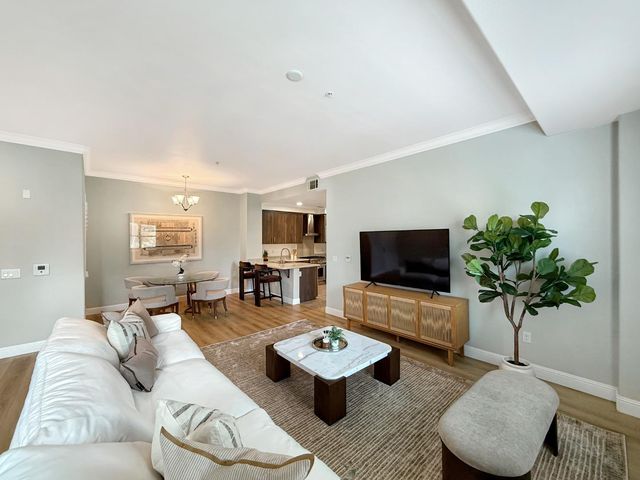 538 S Mathilda Avenue 301, Sunnyvale, CA 94086