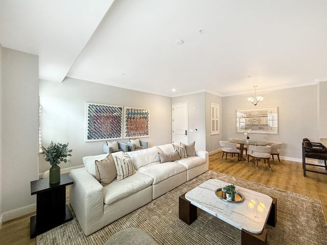 538 S Mathilda Avenue 301, Sunnyvale, CA 94086