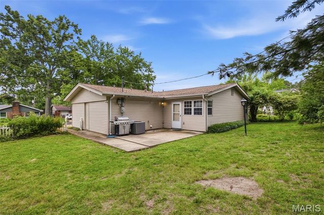 2953 Caspian Lane, Mehlville, MO 63125