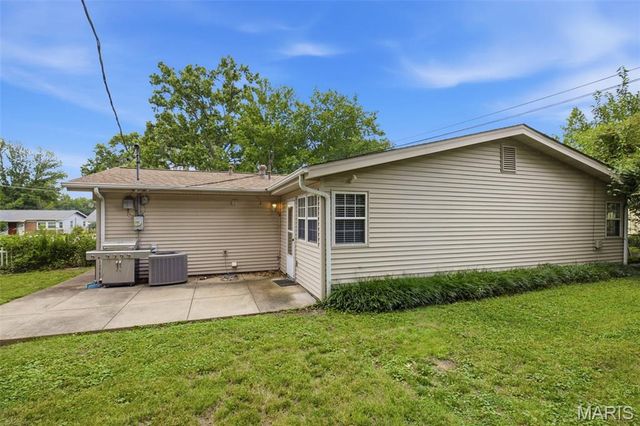 2953 Caspian Lane, Mehlville, MO 63125