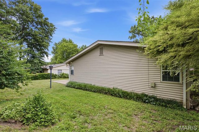 2953 Caspian Lane, Mehlville, MO 63125