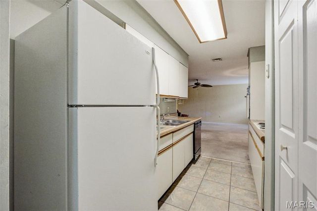 2953 Caspian Lane, Mehlville, MO 63125