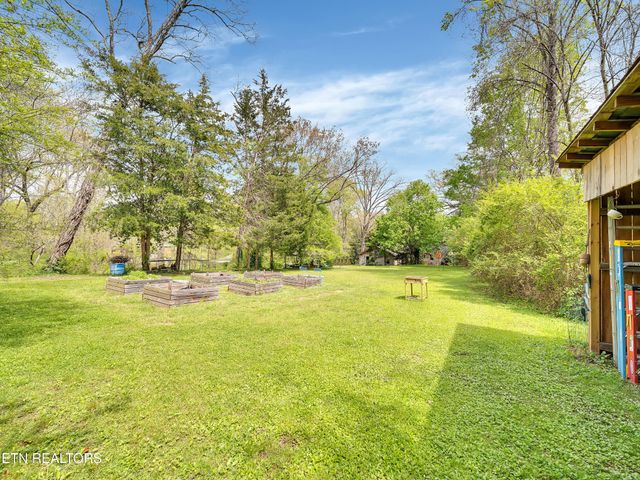 7709 Neubert Springs Rd, Knoxville, TN 37920