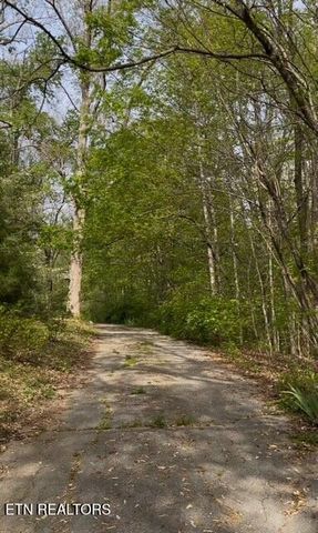 7709 Neubert Springs Rd, Knoxville, TN 37920