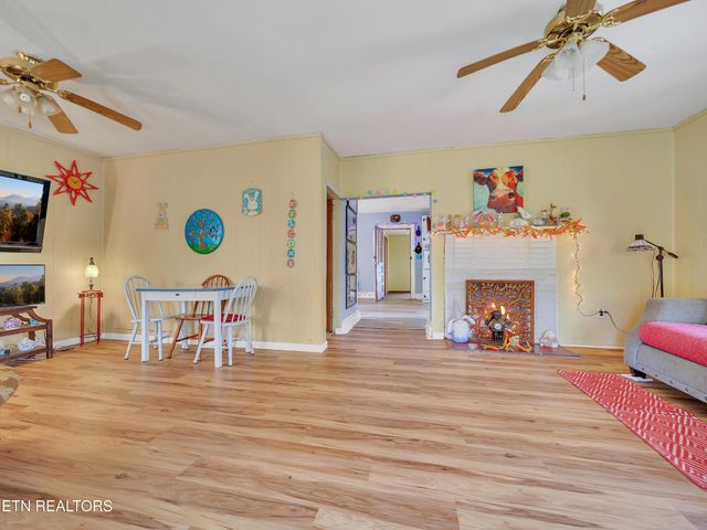 7709 Neubert Springs Rd, Knoxville, TN 37920