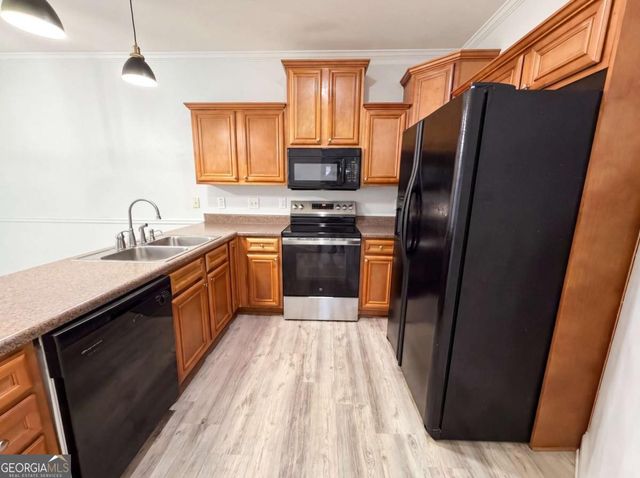 2559 Oakleaf Ridge, Lithonia, GA 30058