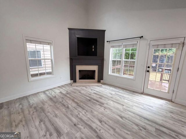 2559 Oakleaf Ridge, Lithonia, GA 30058