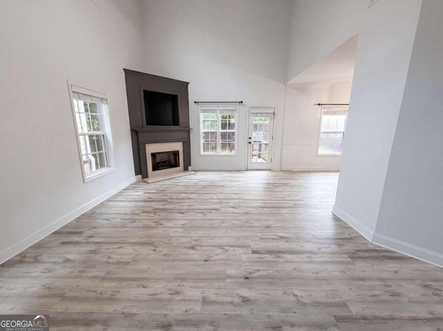 2559 Oakleaf Ridge, Lithonia, GA 30058
