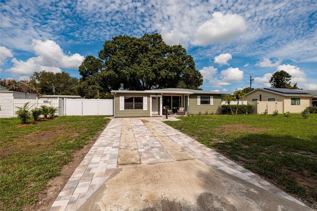 7500 15TH STREET N, St Petersburg, FL 33702