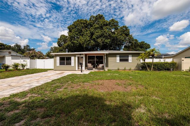 7500 15TH STREET N, St Petersburg, FL 33702