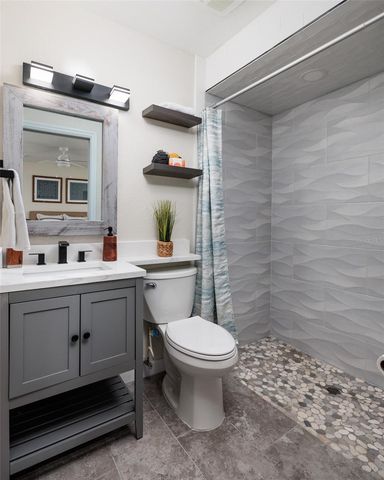 7500 15TH STREET N, St Petersburg, FL 33702