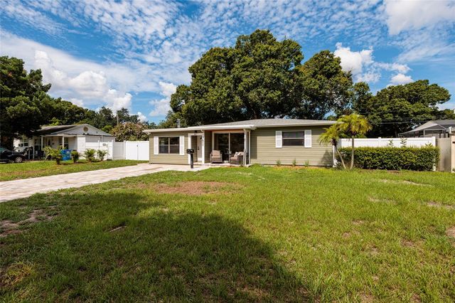 7500 15TH STREET N, St Petersburg, FL 33702