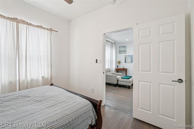 21560 Poinciana Street, Southfield, MI 48033