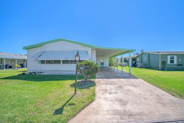 4676 SE Basswood Terrace, Stuart, FL 34997