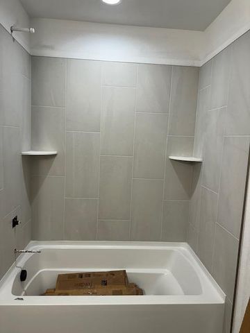 1350 Mohican TRAIL, Waukesha, WI 53189