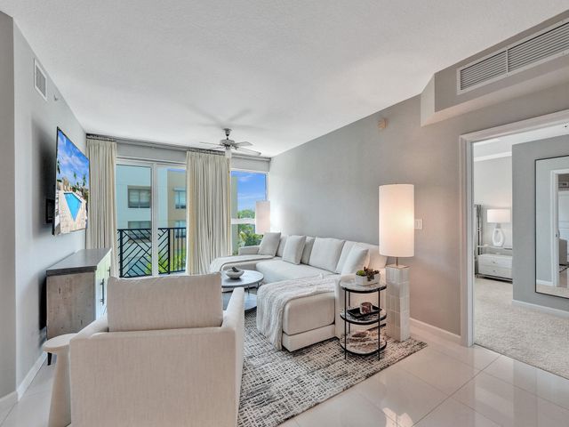 225 NE 1st Street 412, Delray Beach, FL 33444