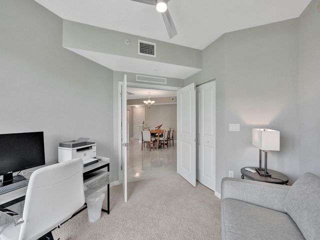 225 NE 1st Street 412, Delray Beach, FL 33444