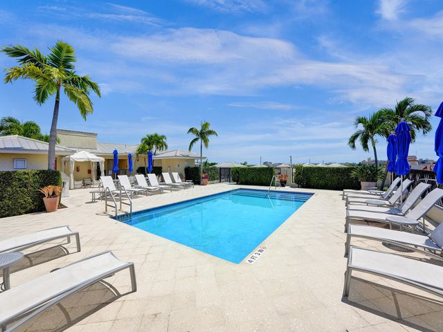 225 NE 1st Street 412, Delray Beach, FL 33444